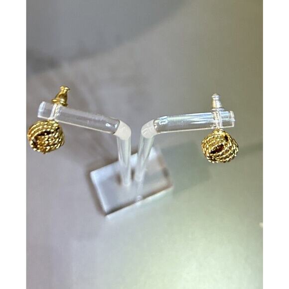Knotted Gold Tone Chain Earrings Pierced - Picture 5 of 5